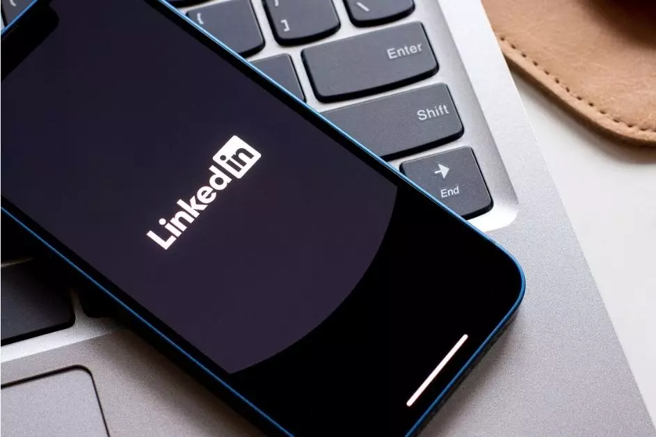 immagine novità di linkedin pernice agenzia comunicazione bergamo