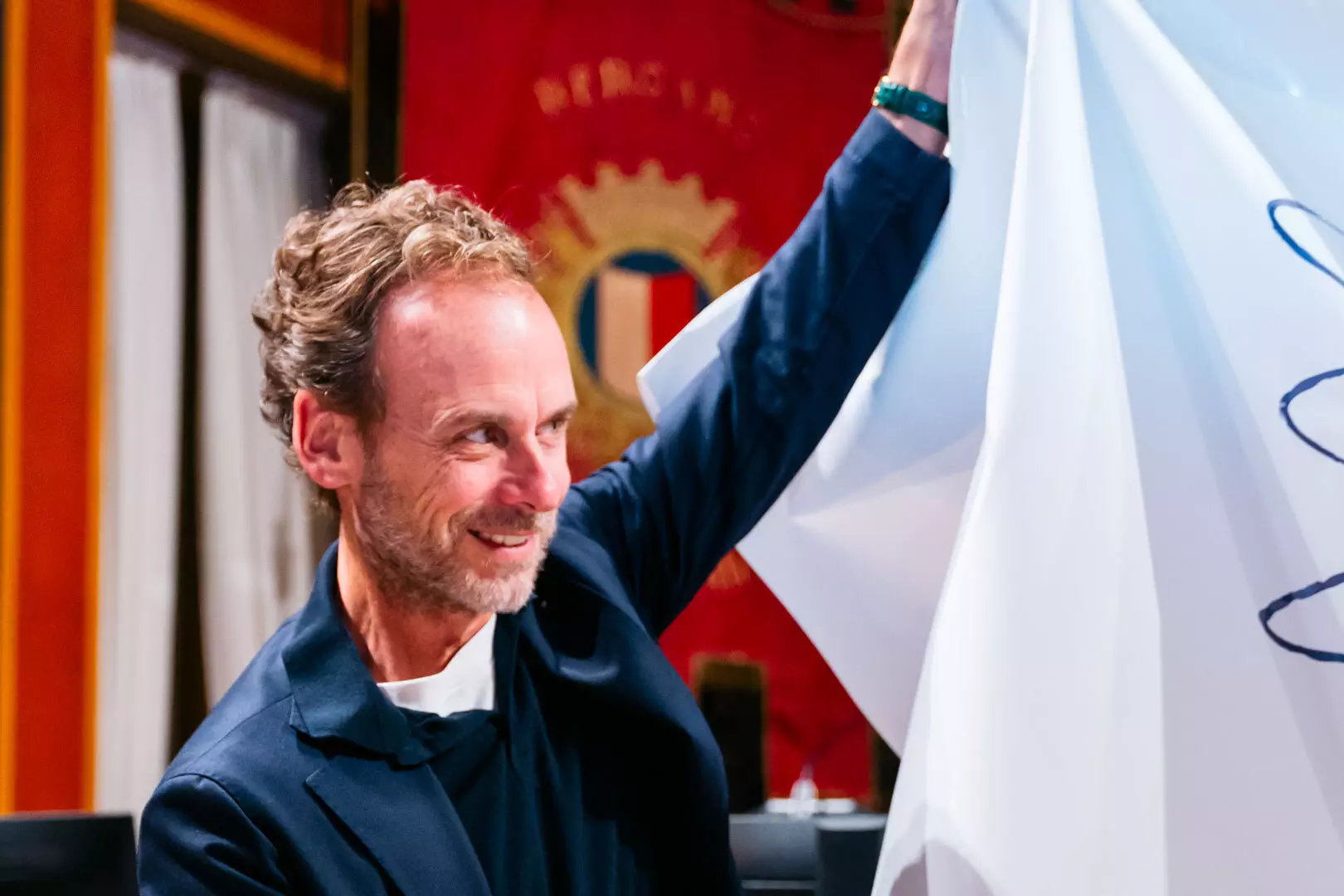 immagine nuovo stendardo della pace